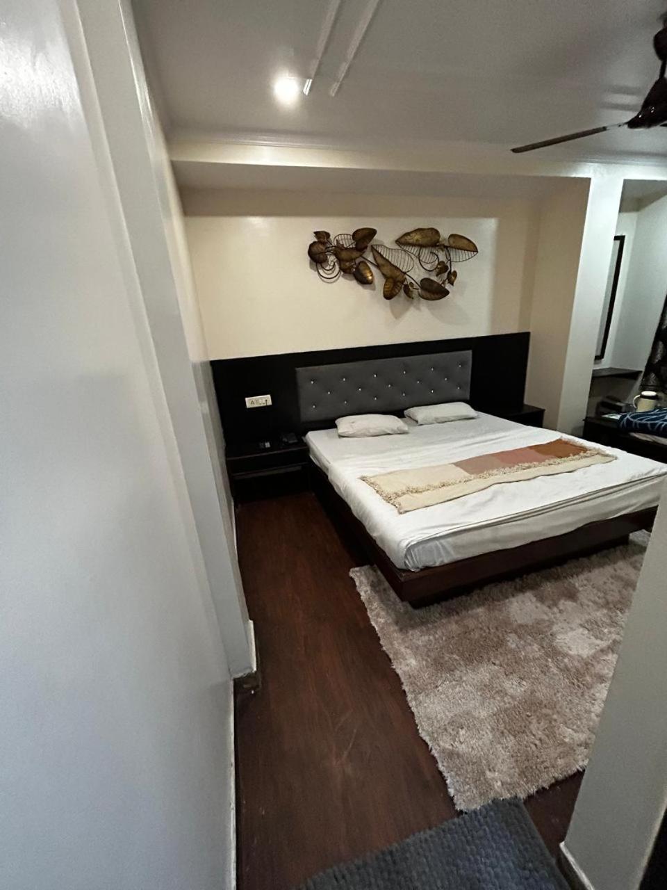 Family Hotel By Pg International New Delhi Extérieur photo